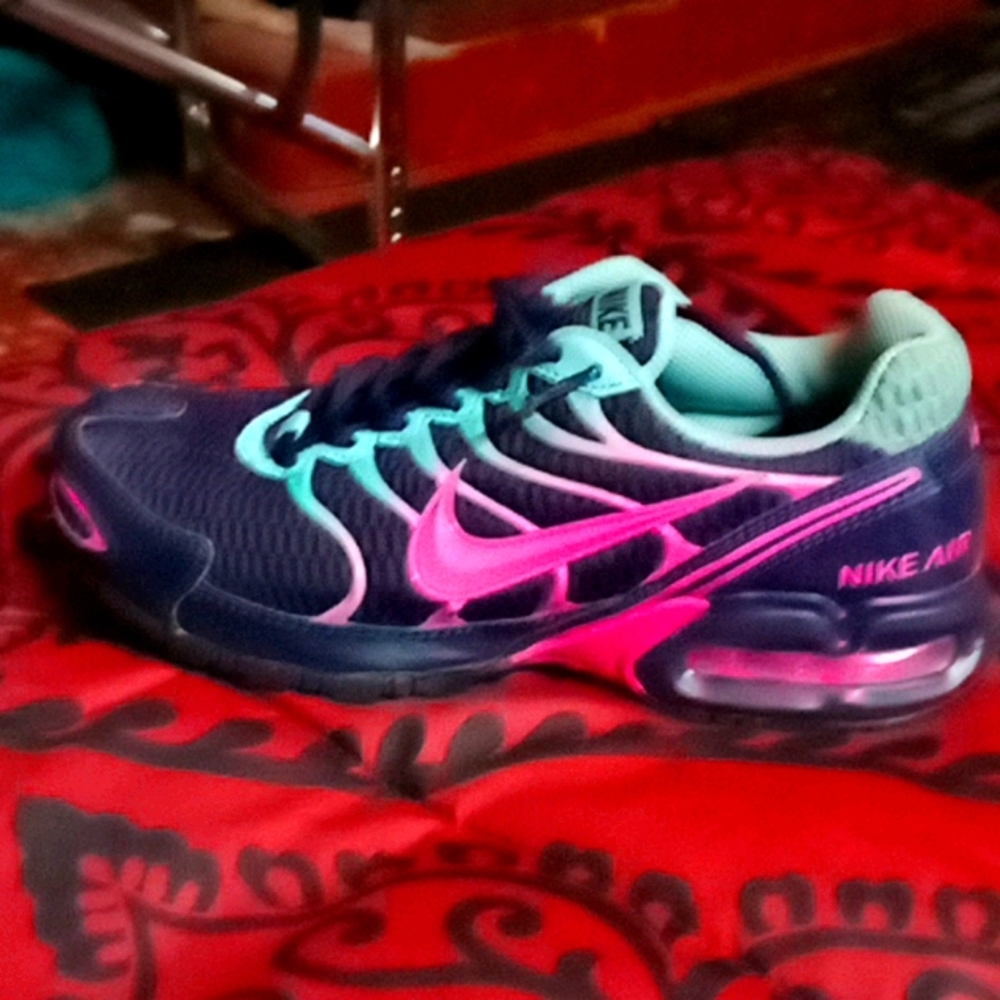 NIKE - Air Max Torch 4